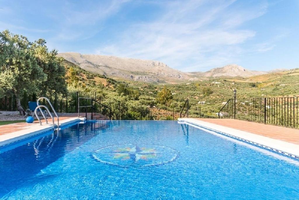 Вилла Cortijo Cabrilla Периана Экстерьер фото